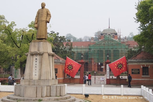 本图片已被缩小，点击查看原大小图片。