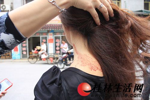 中山中路17日上演"英雄救美" 现场惊心动魄(图)